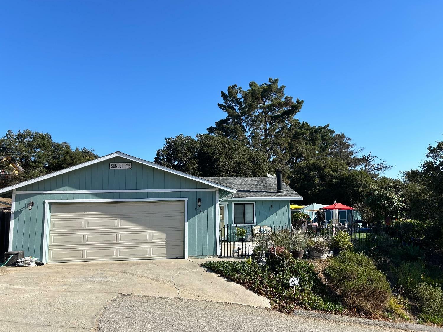 Property Photo:  17811 Berta Canyon Rd  CA 93907 