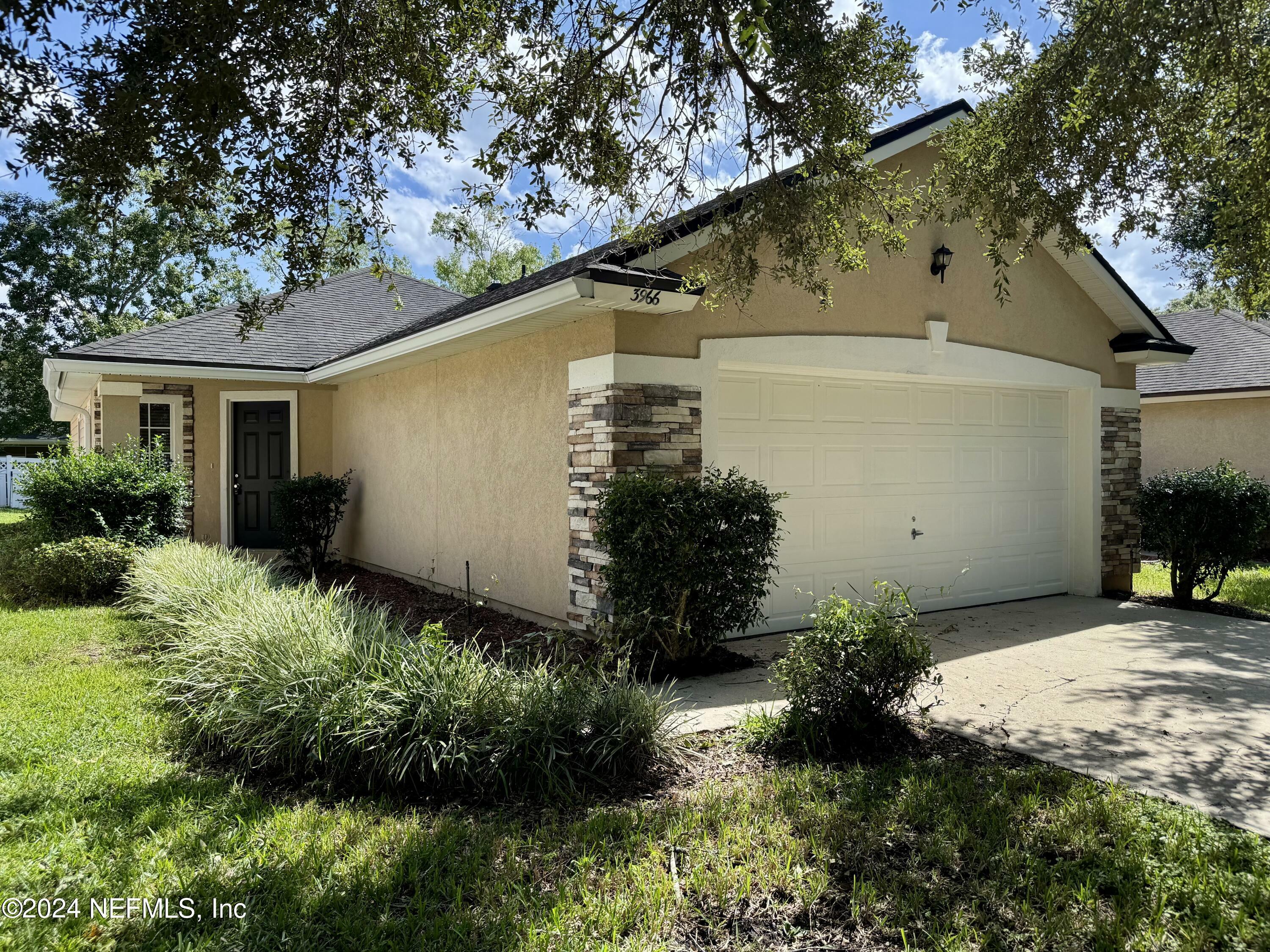 3966 Pebble Brooke Circle S  Orange Park FL 32065 photo