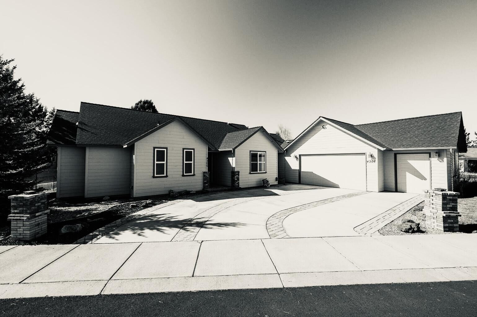 Property Photo:  4305 SW Callaway Court  OR 97756 