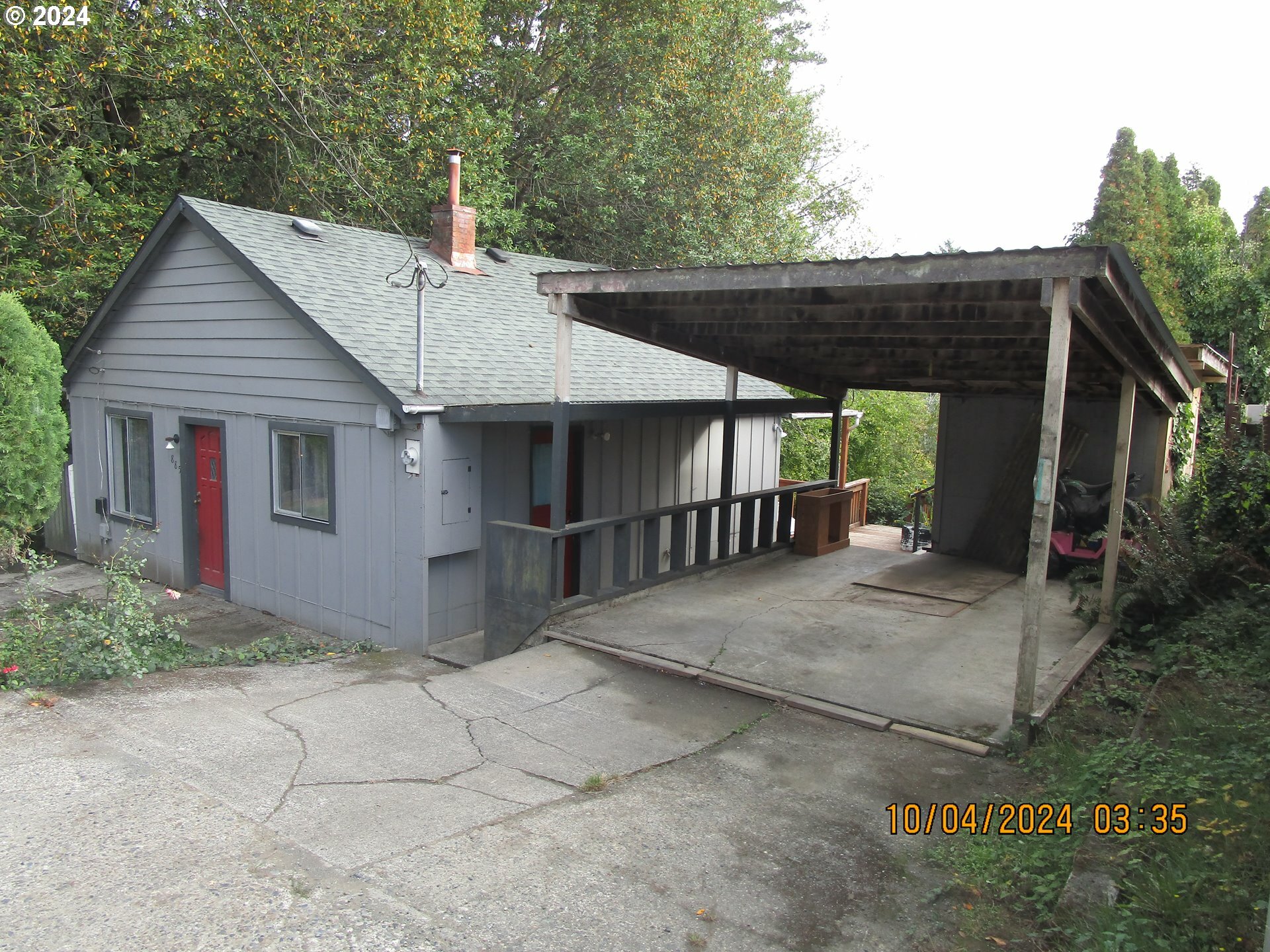 885 E 10th St  Coquille OR 97423 photo