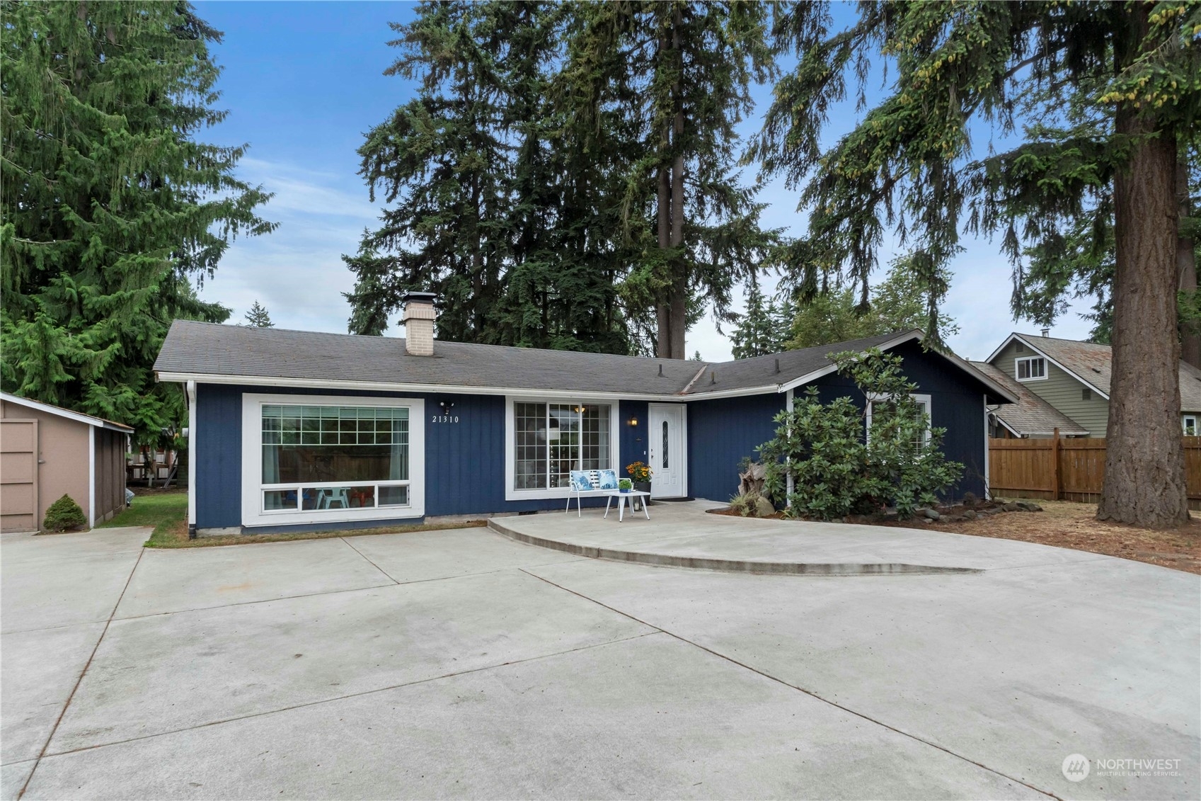 Property Photo:  21310  117th Street E  WA 98391 