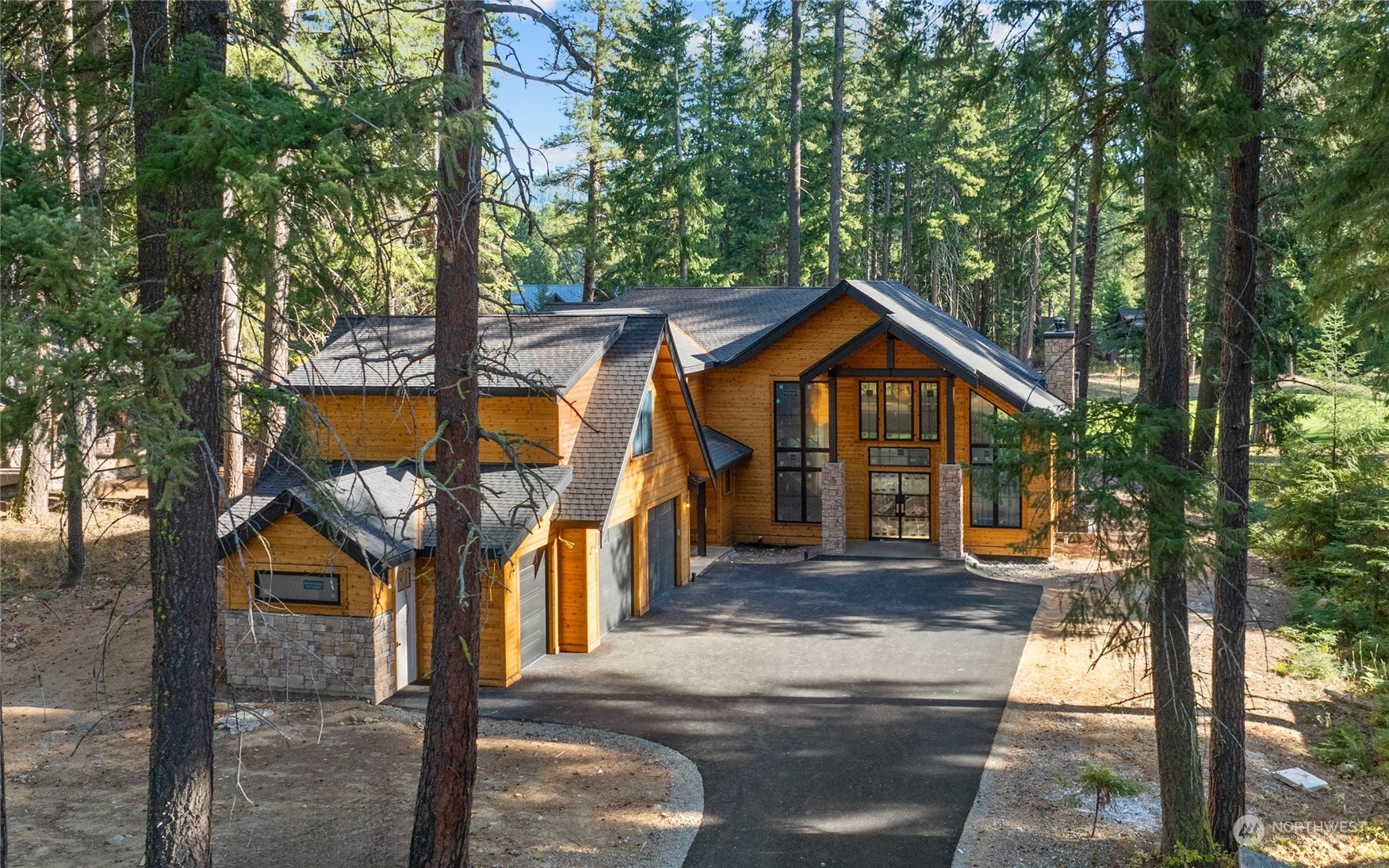 Property Photo:  1211 Pinegrass Loop  WA 98922 