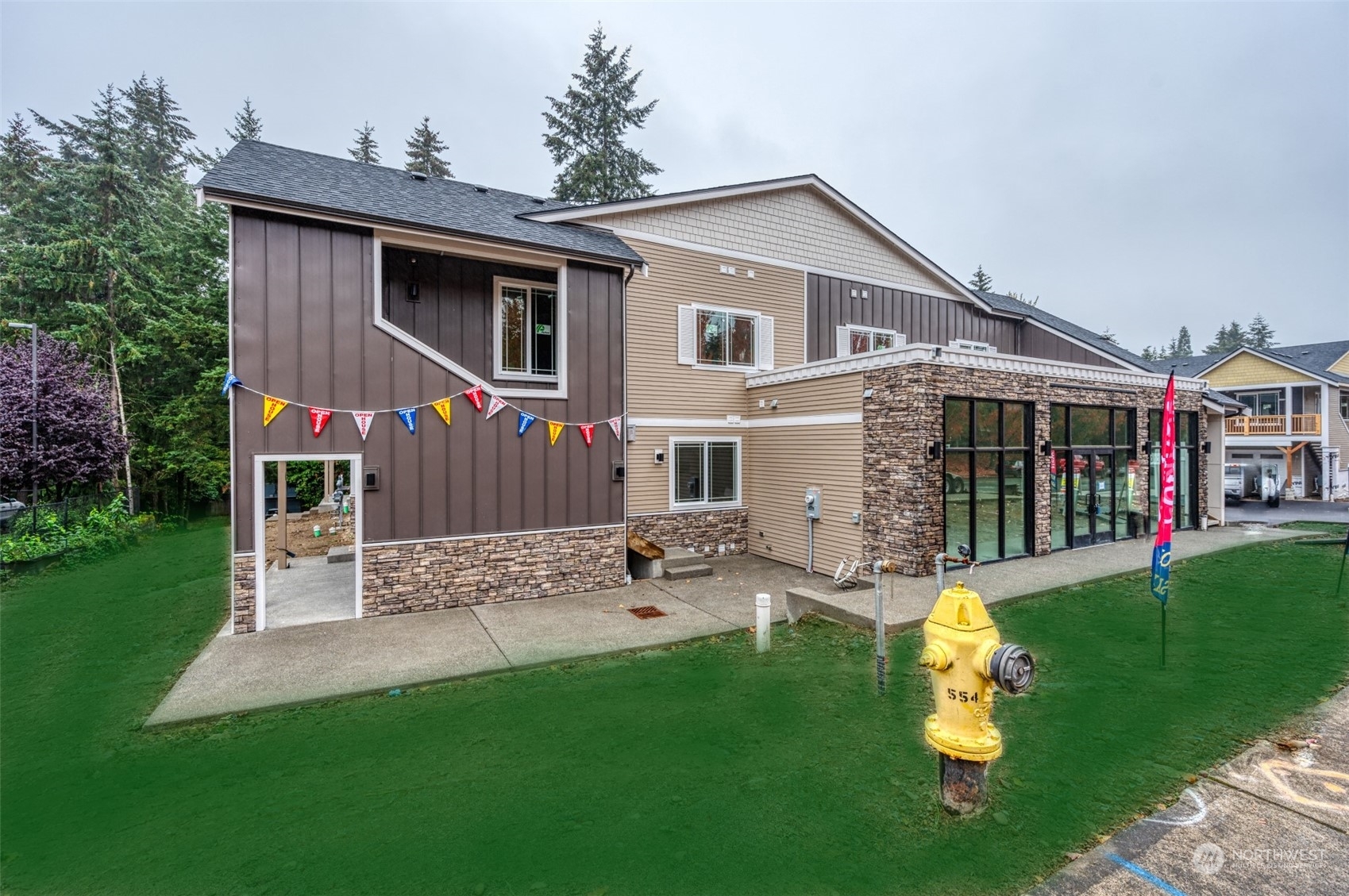 Property Photo:  4002 10th Street SE B-102  WA 98374 