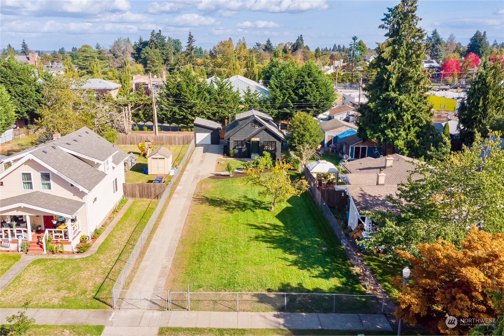 Property Photo:  3839 S D Street  WA 98418 