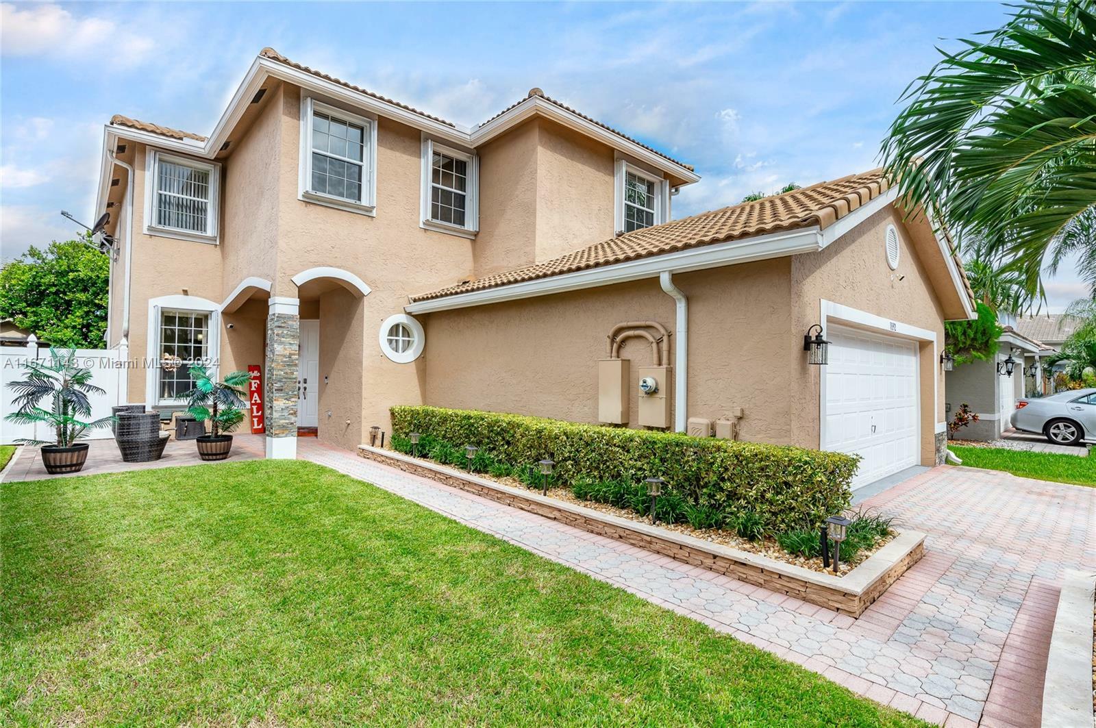 Property Photo:  1892 SW 148th Way  FL 33027 