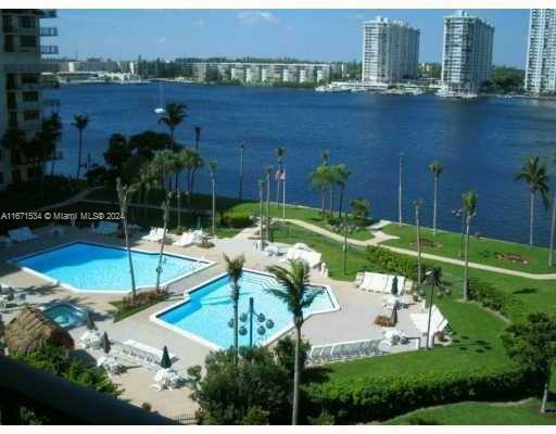 18181 NE 31st Ct 1007  Aventura FL 33160 photo