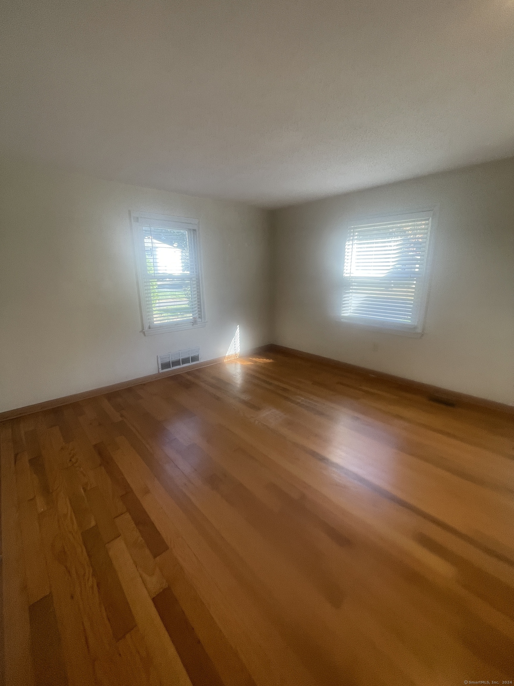 Property Photo:  22 Birch Road  CT 06067 