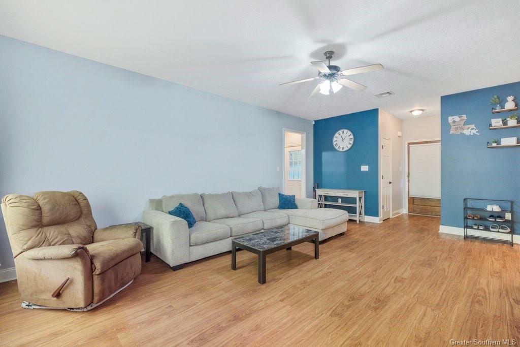 Property Photo:  1040 Isabella Street  LA 70663 