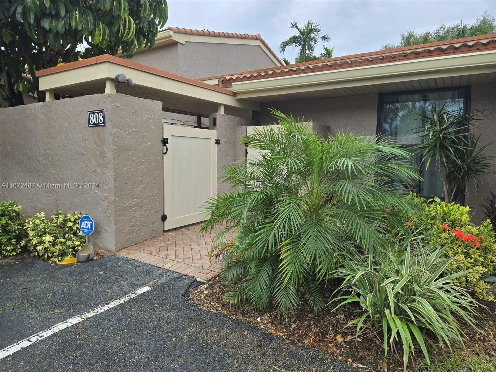 Property Photo:  808 Saint Andrews Rd 12  FL 33021 