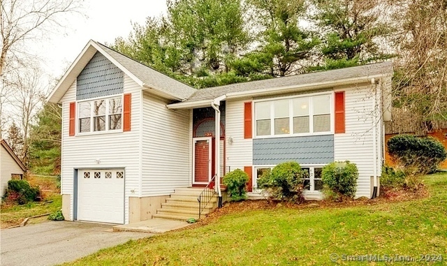 Property Photo:  26 Mohican Lane  CT 06010 