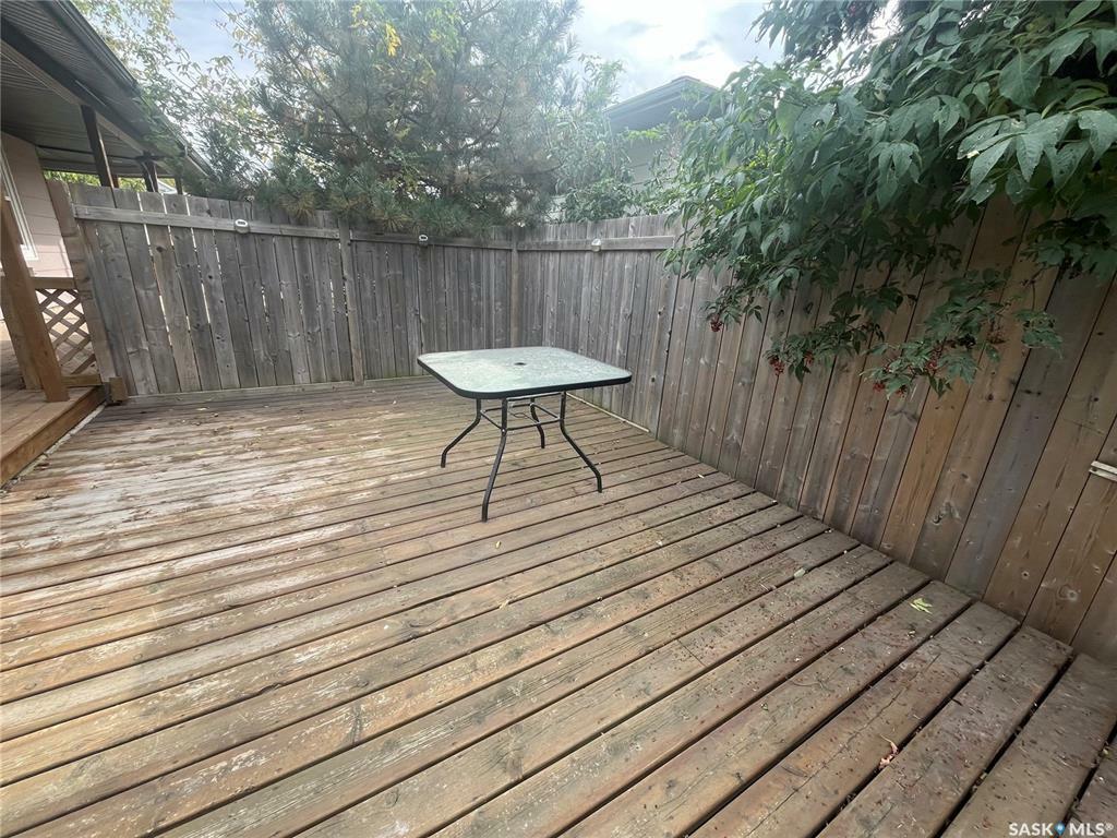 Property Photo:  205 1st Avenue E  SK S0J 0J0 