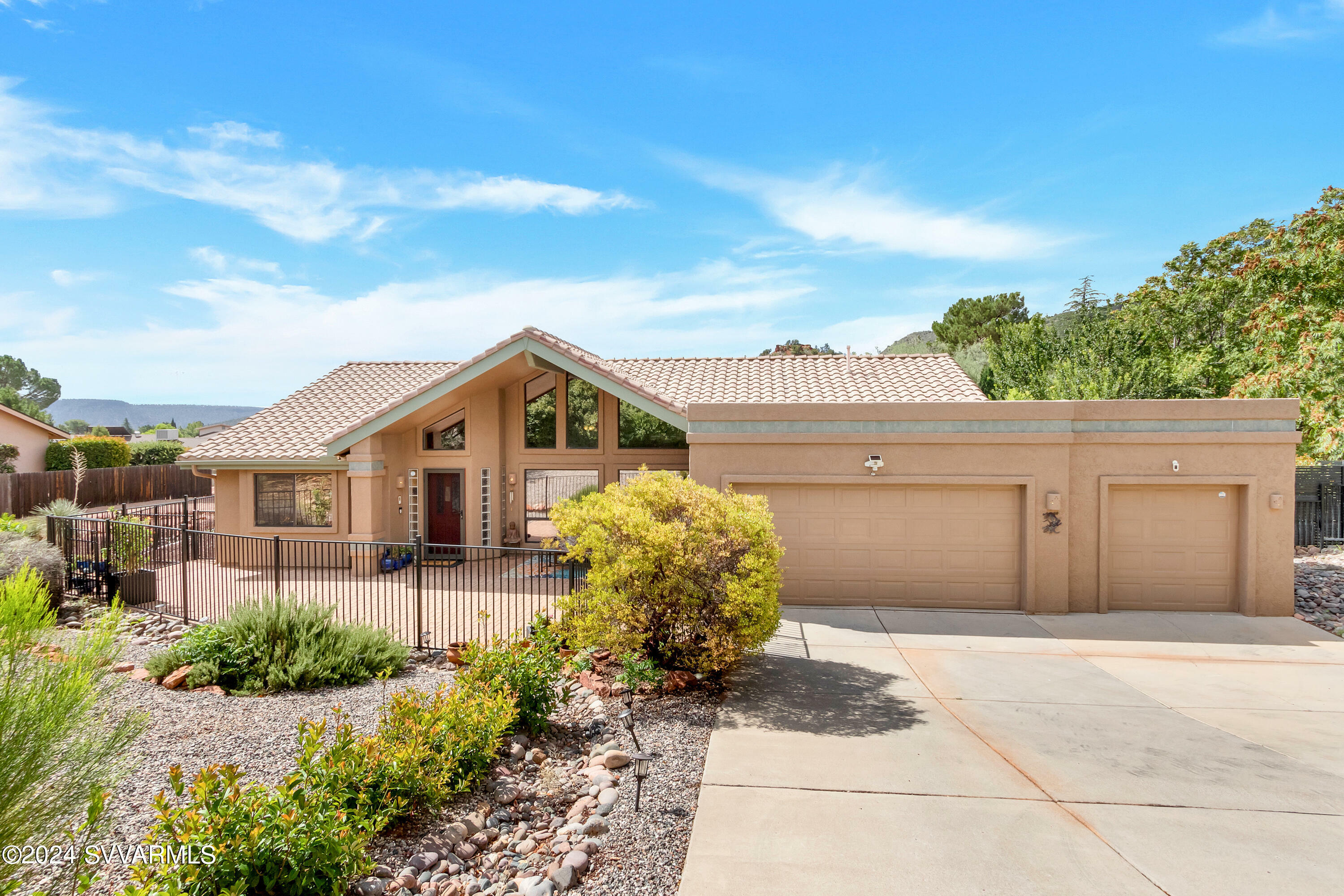 Property Photo:  1315 Verde Valley School Rd  AZ 86351 