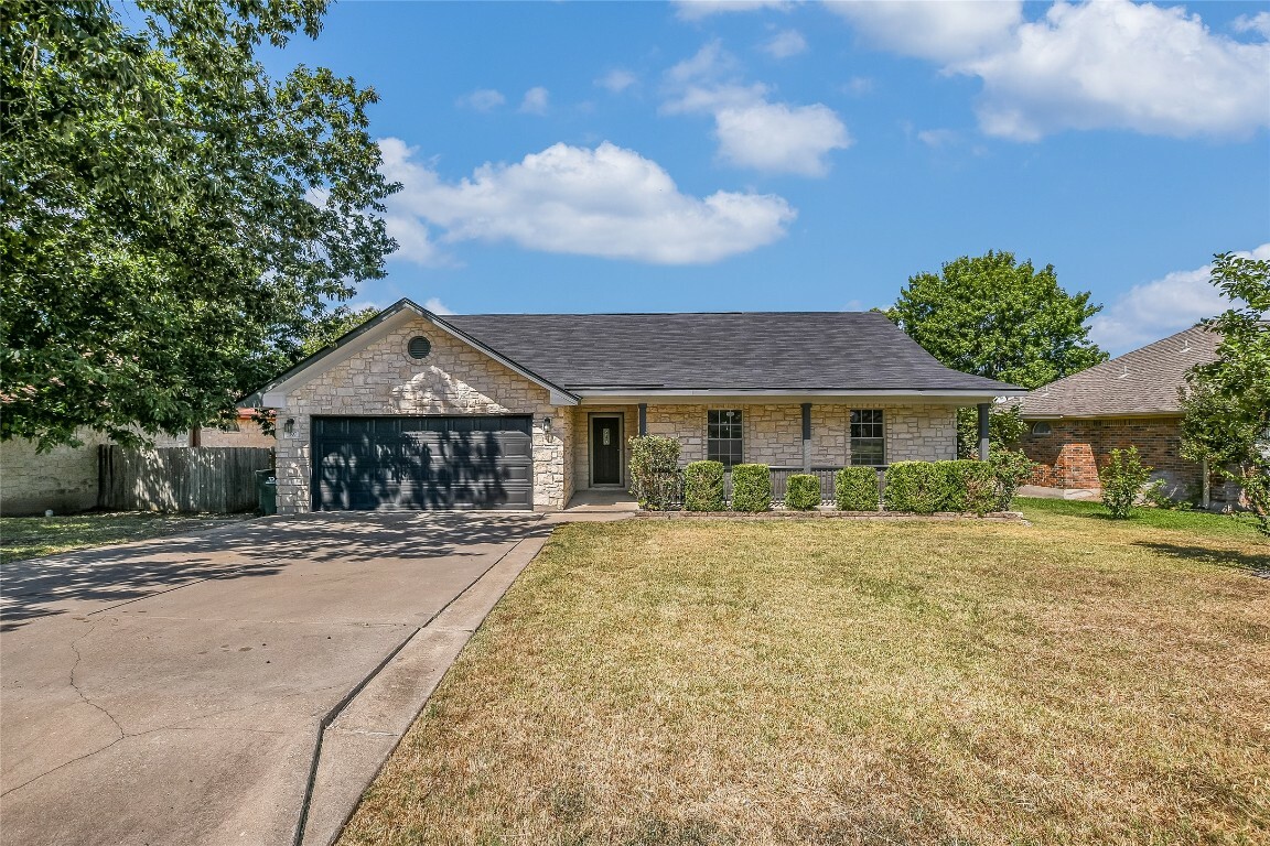 Property Photo:  307 Pleasant Valley Drive  TX 78626 