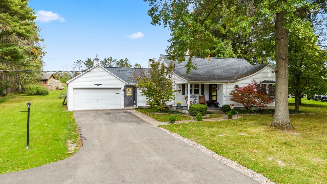 Property Photo:  427 Twist Run Road  NY 13760 