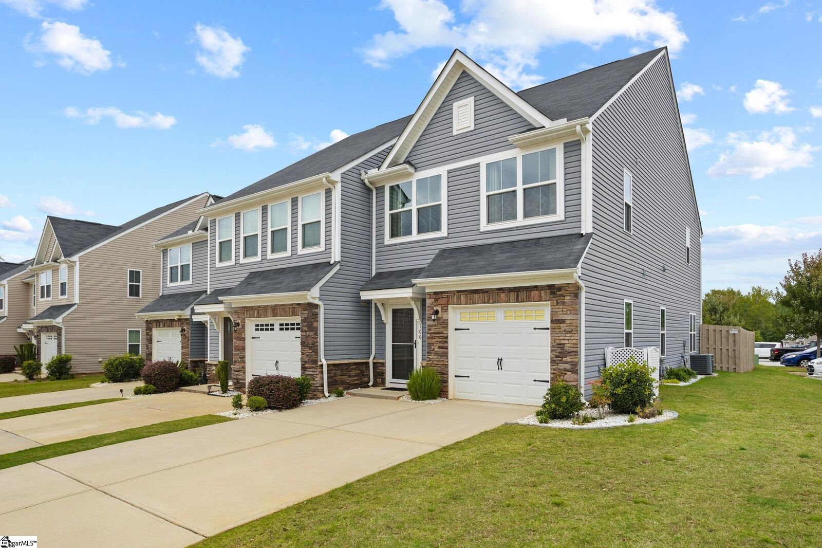 Property Photo:  100 Roundtree Drive  SC 29681 