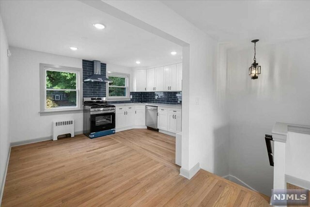 Property Photo:  175 Christie Heights Street B  NJ 07605 