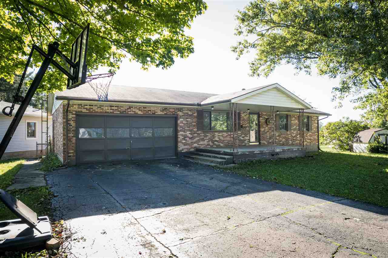 Property Photo:  400 Lincoln Street  OH 45347 