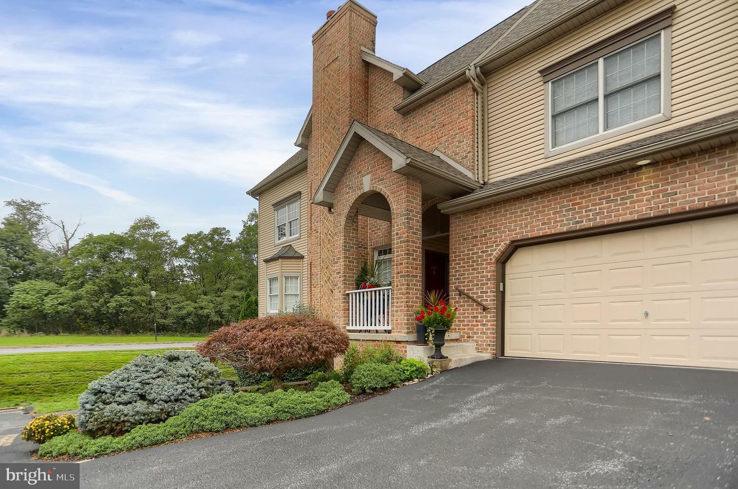 Property Photo:  4611 Deer Path Road  PA 17110 