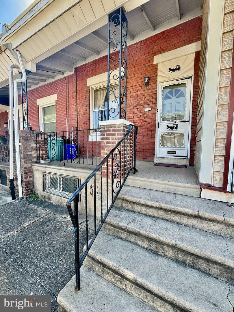 Property Photo:  4614 Higbee Street  PA 19135 