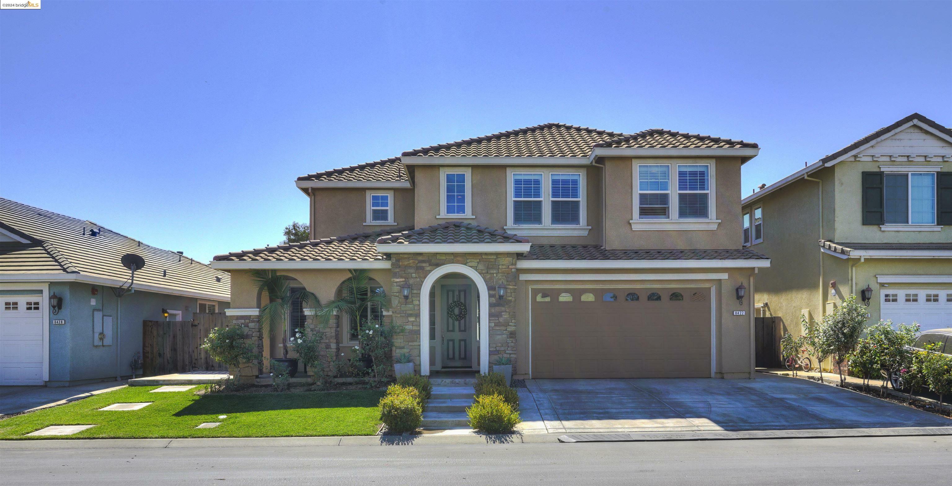 Property Photo:  8422 Pinehollow Cir  CA 94505 