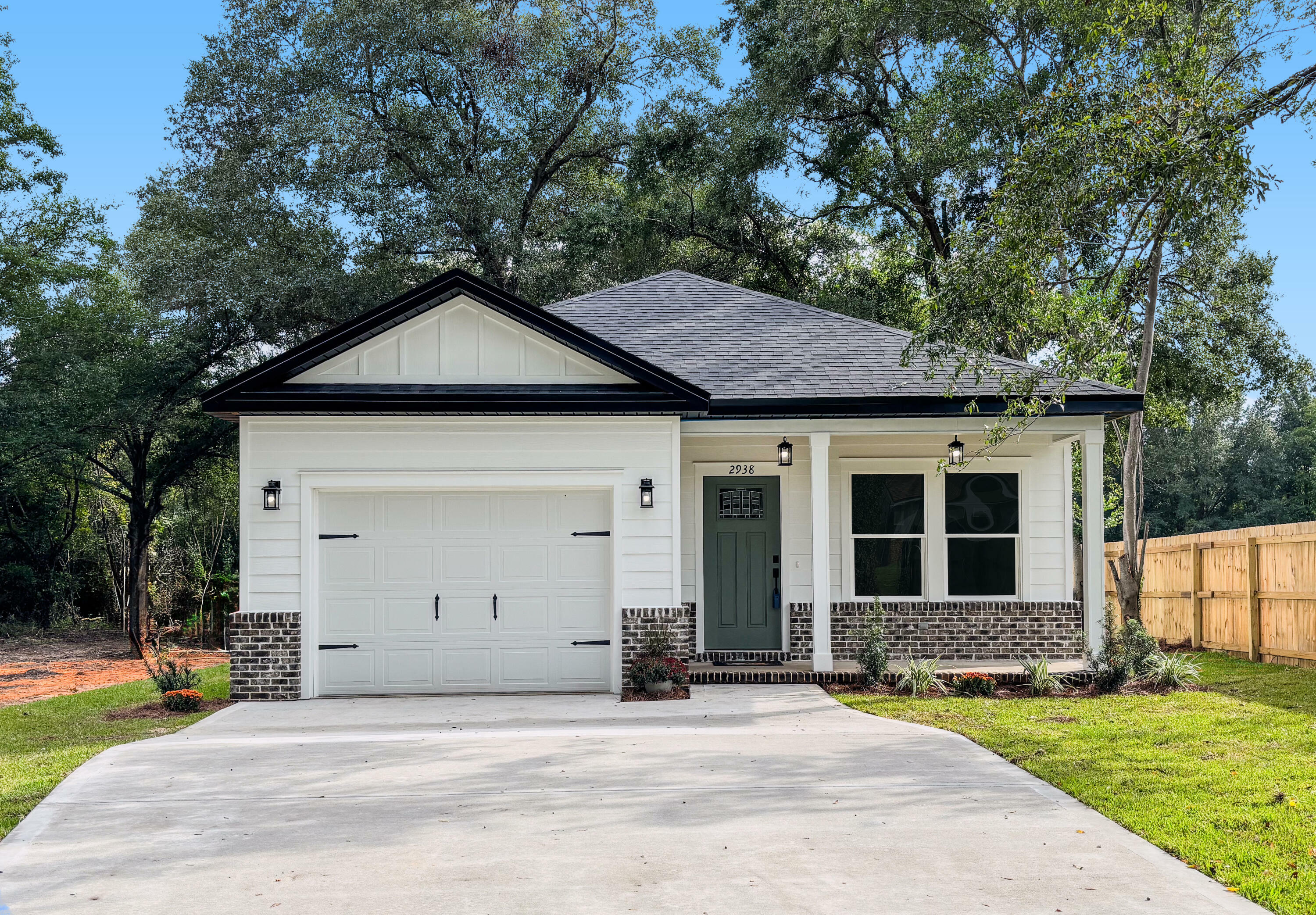 Property Photo:  2938 McCarty Avenue  FL 32539 