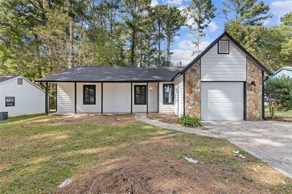 Property Photo:  9377 Woodloop Court  GA 30238 