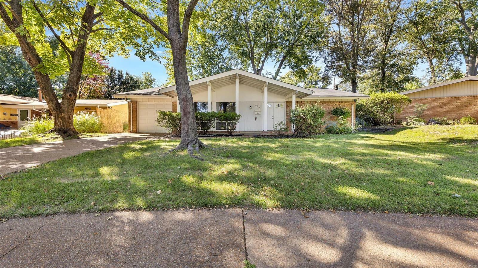 Property Photo: 695 Stafford Lane MO 63033