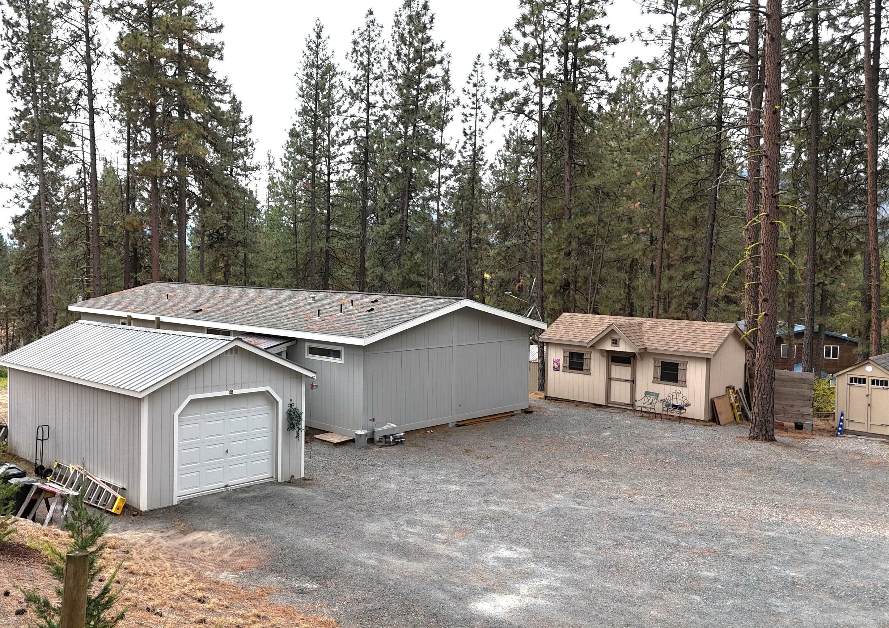 Property Photo:  1477 D College Ln  WA 99141 