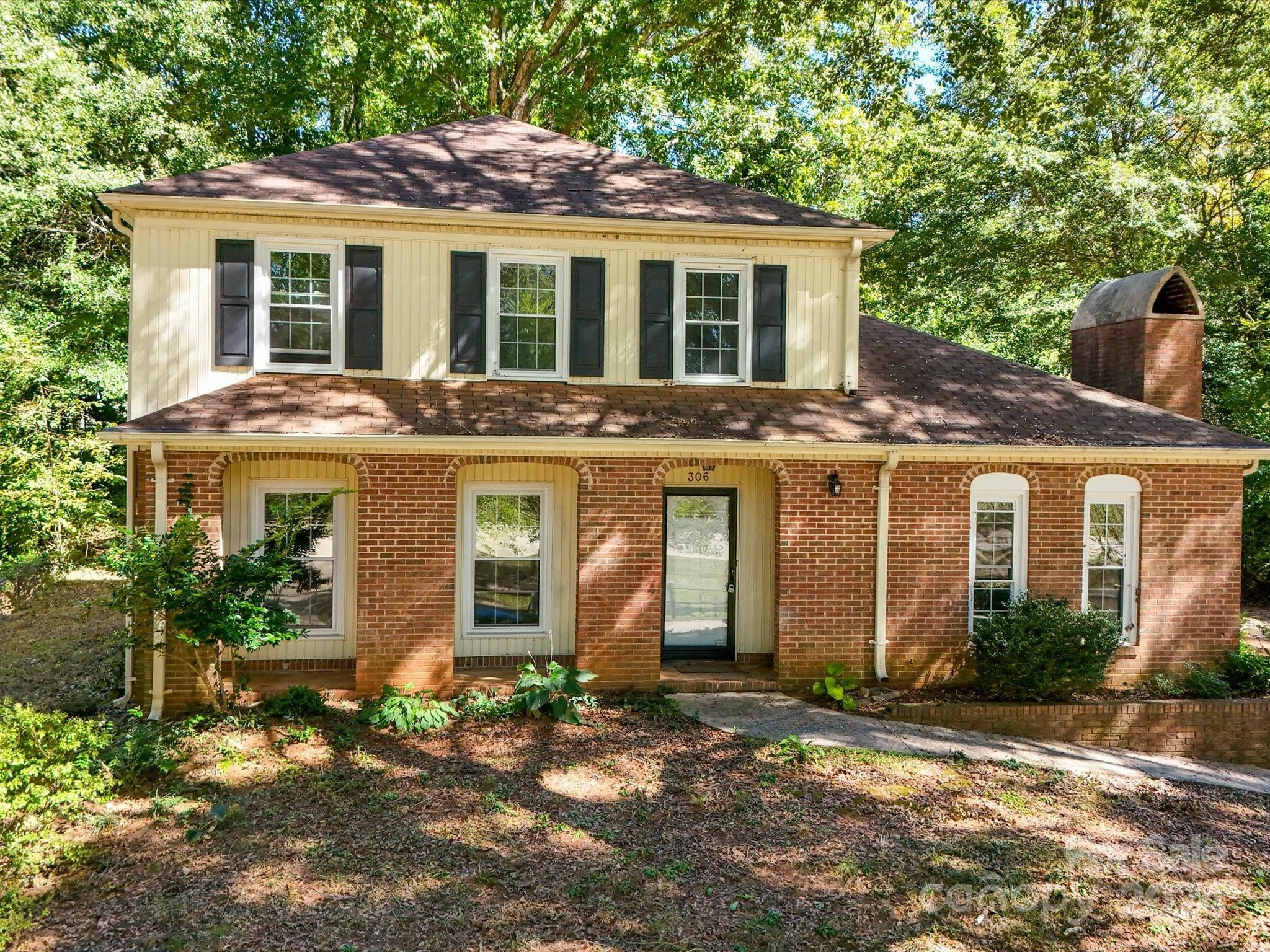 Property Photo:  306 Greenwood Place  NC 28012 