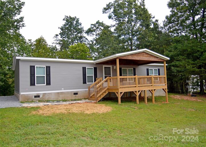 248 Chestnut Oak Forest Drive  Nebo NC 28761 photo