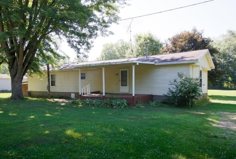 Property Photo: 16433 Floating Bridge Road MI 49093
