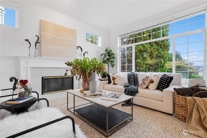 Property Photo: 17106 SE 29th Place WA 98008