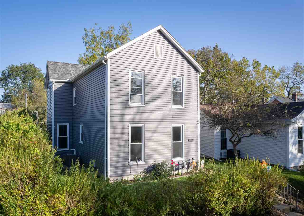 Property Photo:  447 S 4th Street  IN 47374 