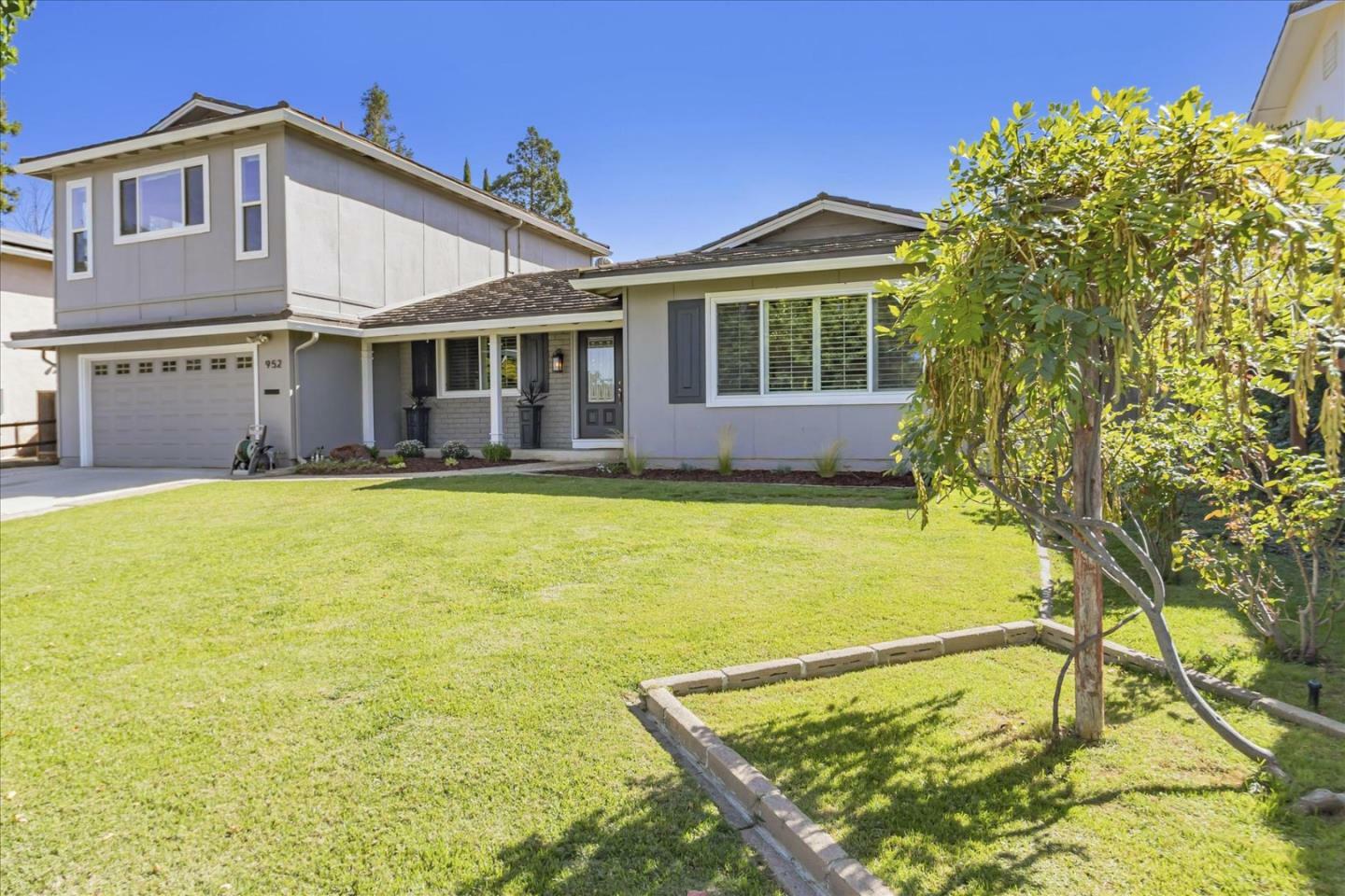 Property Photo:  952 Hurlstone Lane  CA 95120 