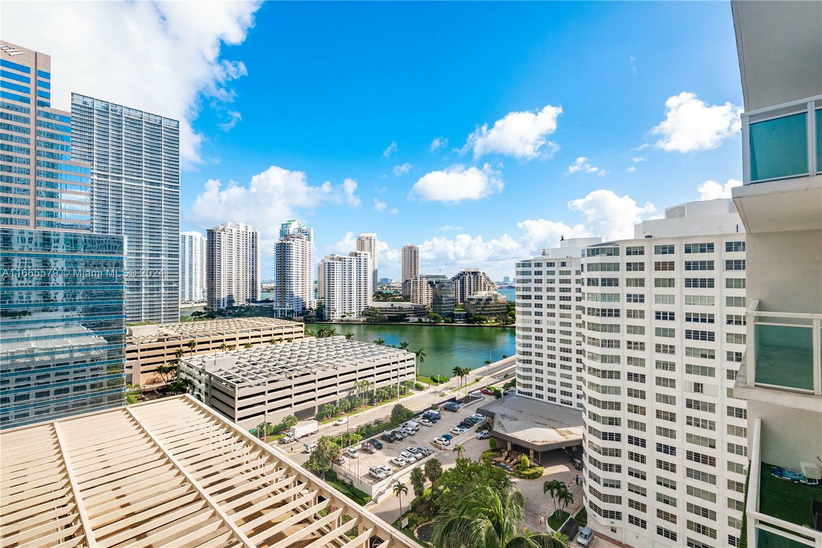 Property Photo:  950 Brickell Bay 1606  FL 33131 