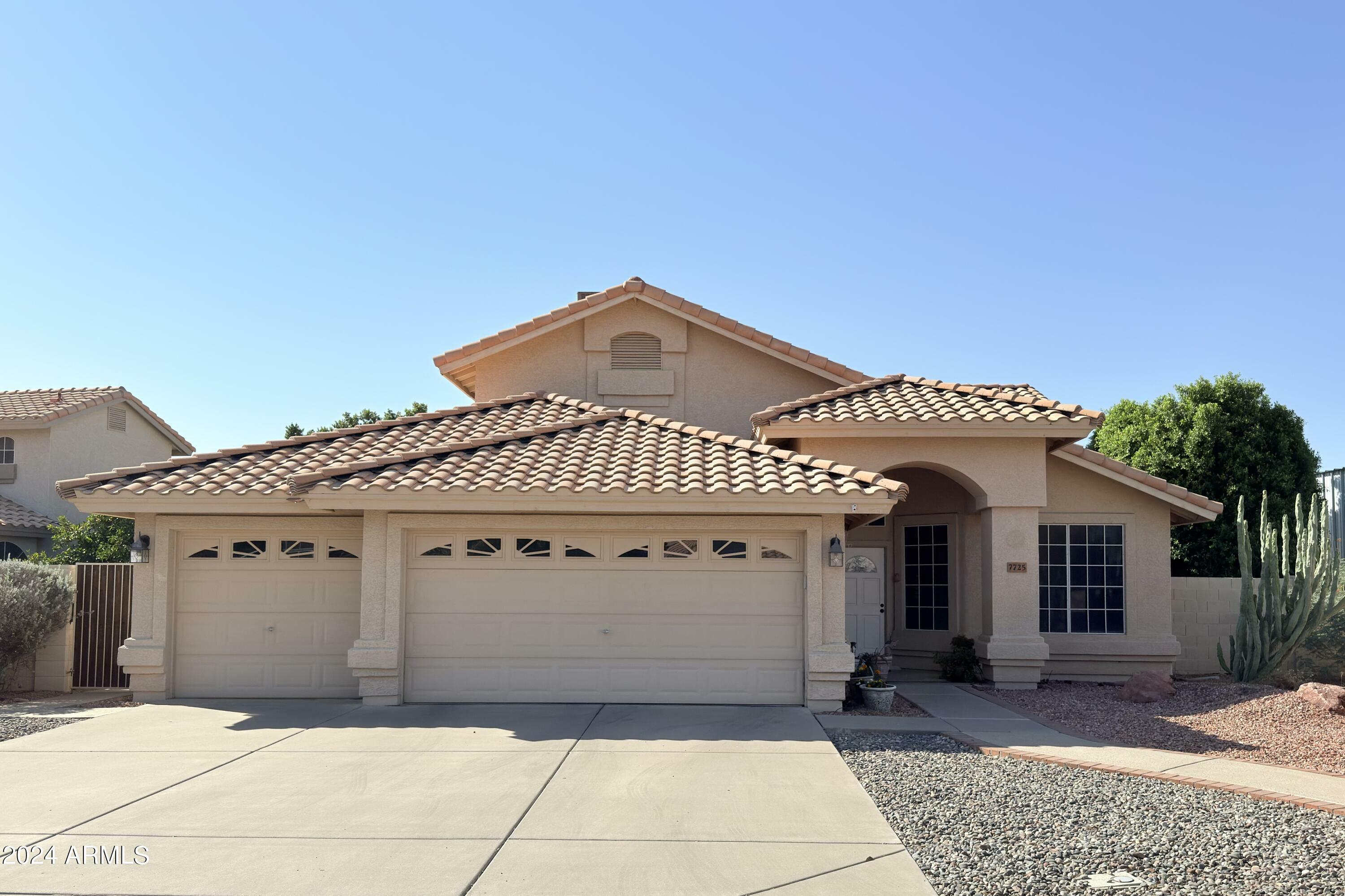 7725 W Crocus Drive  Peoria AZ 85381 photo