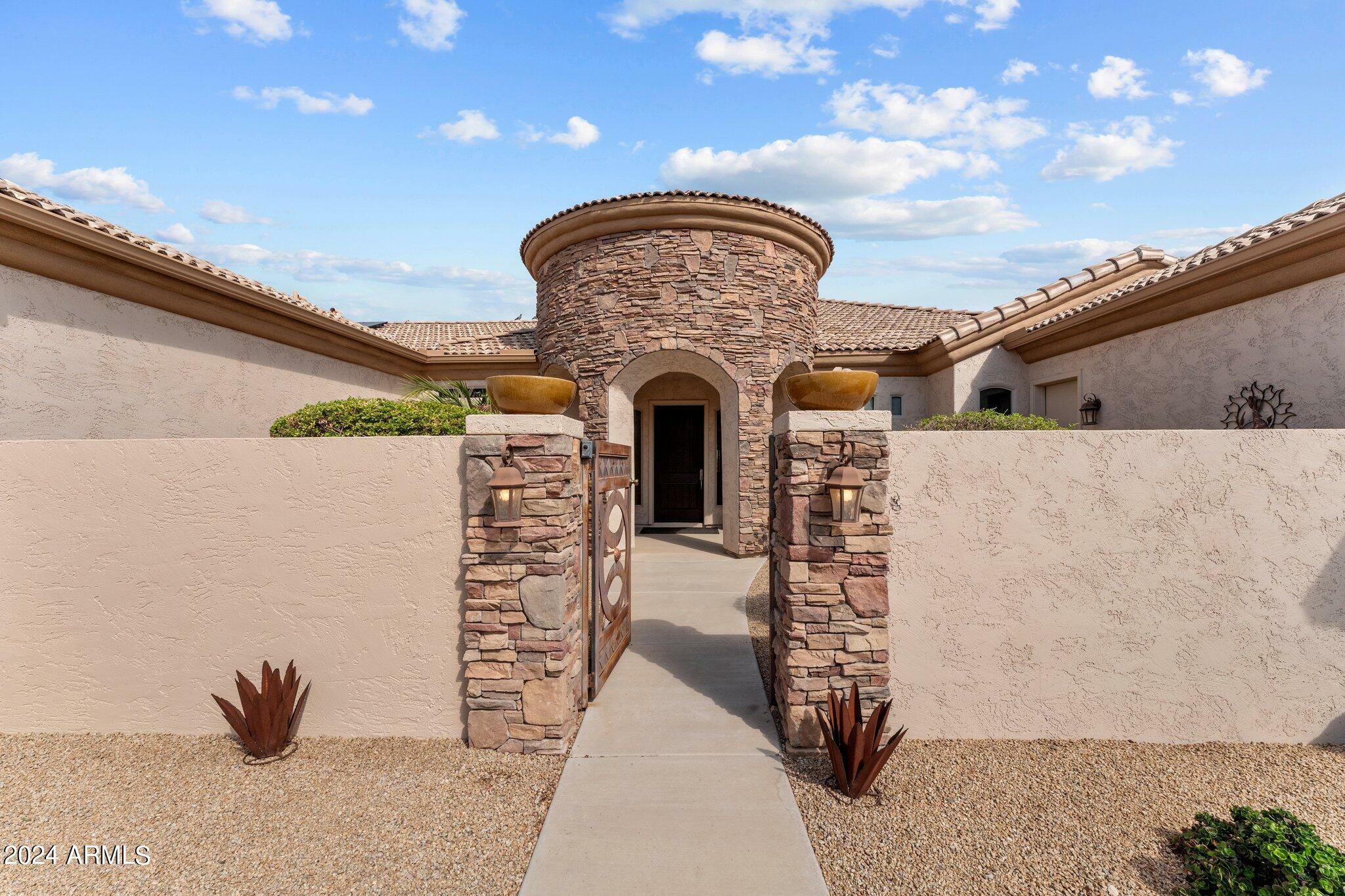 Property Photo:  14708 W Carbine Court  AZ 85375 