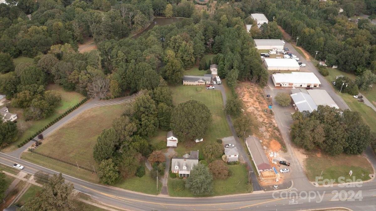 Property Photo:  8541/8606/8609 Fairview Road  NC 28227 