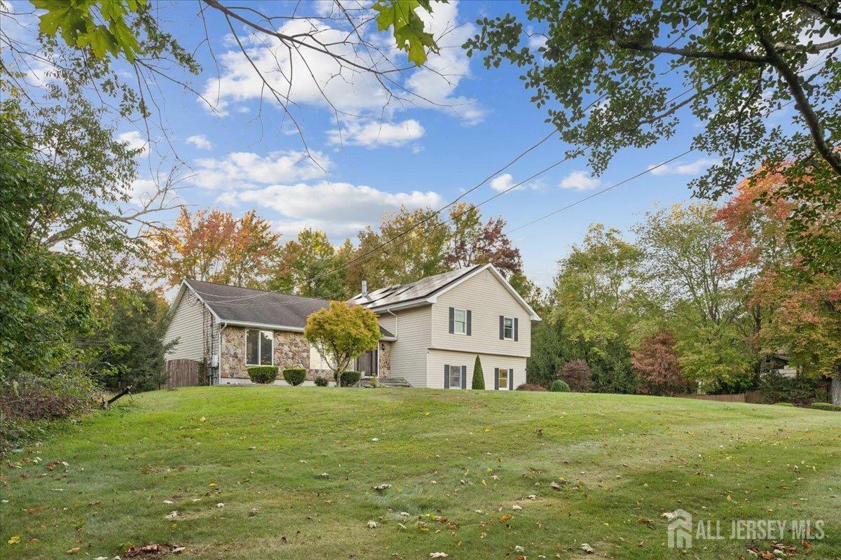 Property Photo:  333 Gravel Hill Road  NJ 08831 