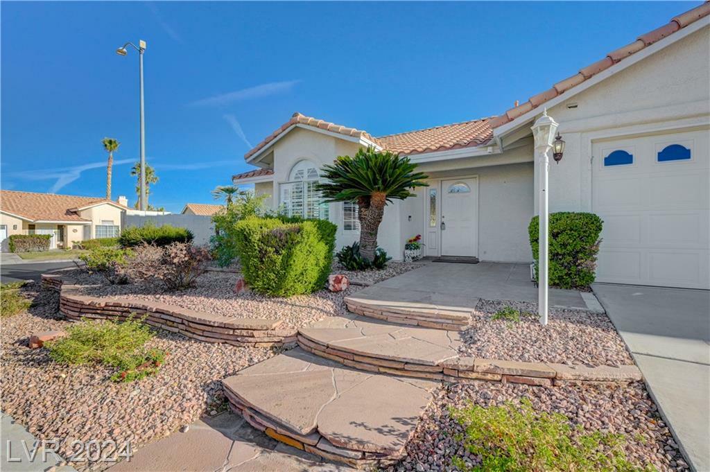 Property Photo:  8201 Point View Court  NV 89128 