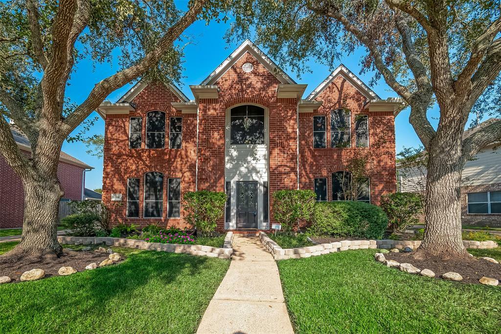 Property Photo:  3918 N Barnett Way  TX 77459 