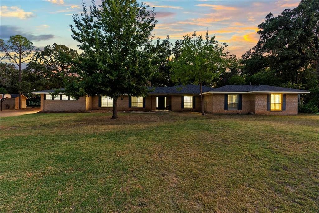 Property Photo:  6206 Fishtrap Road  TX 76208 