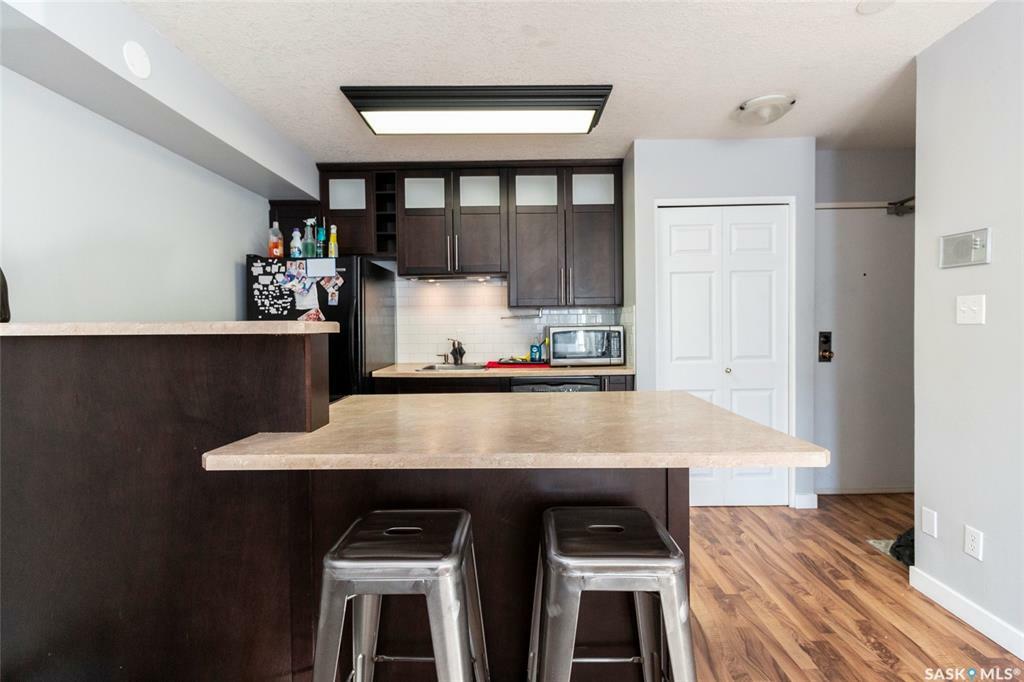 Property Photo:  423 4th Avenue 303  SK S7K 2M4 