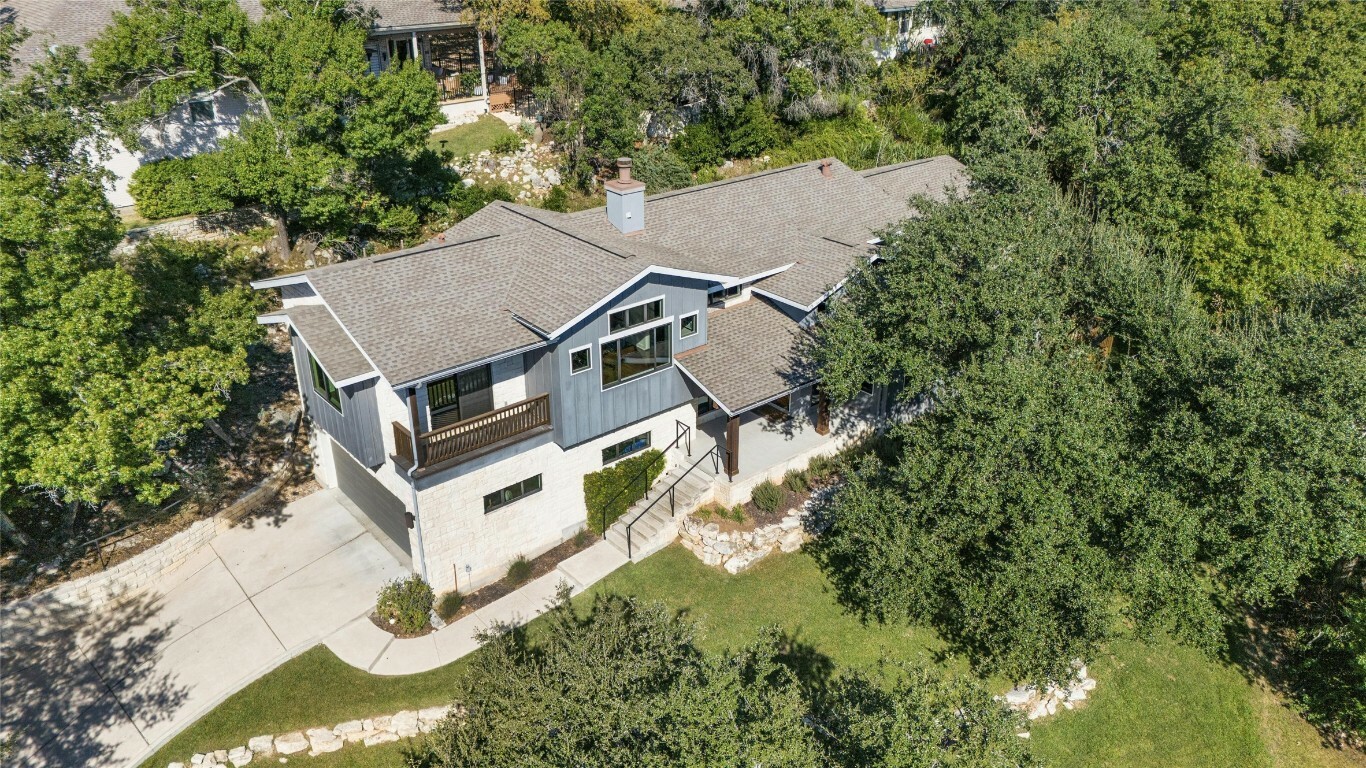 Property Photo:  203 Los Altos Drive  TX 78734 