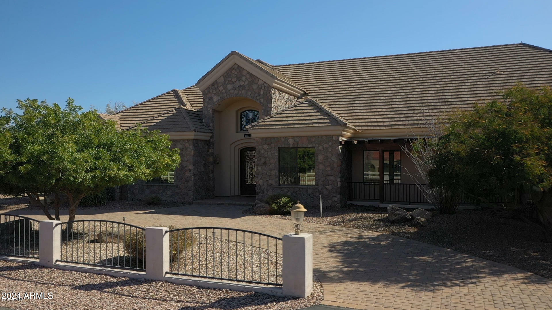 Property Photo:  3317 E McDowell Road  AZ 85213 