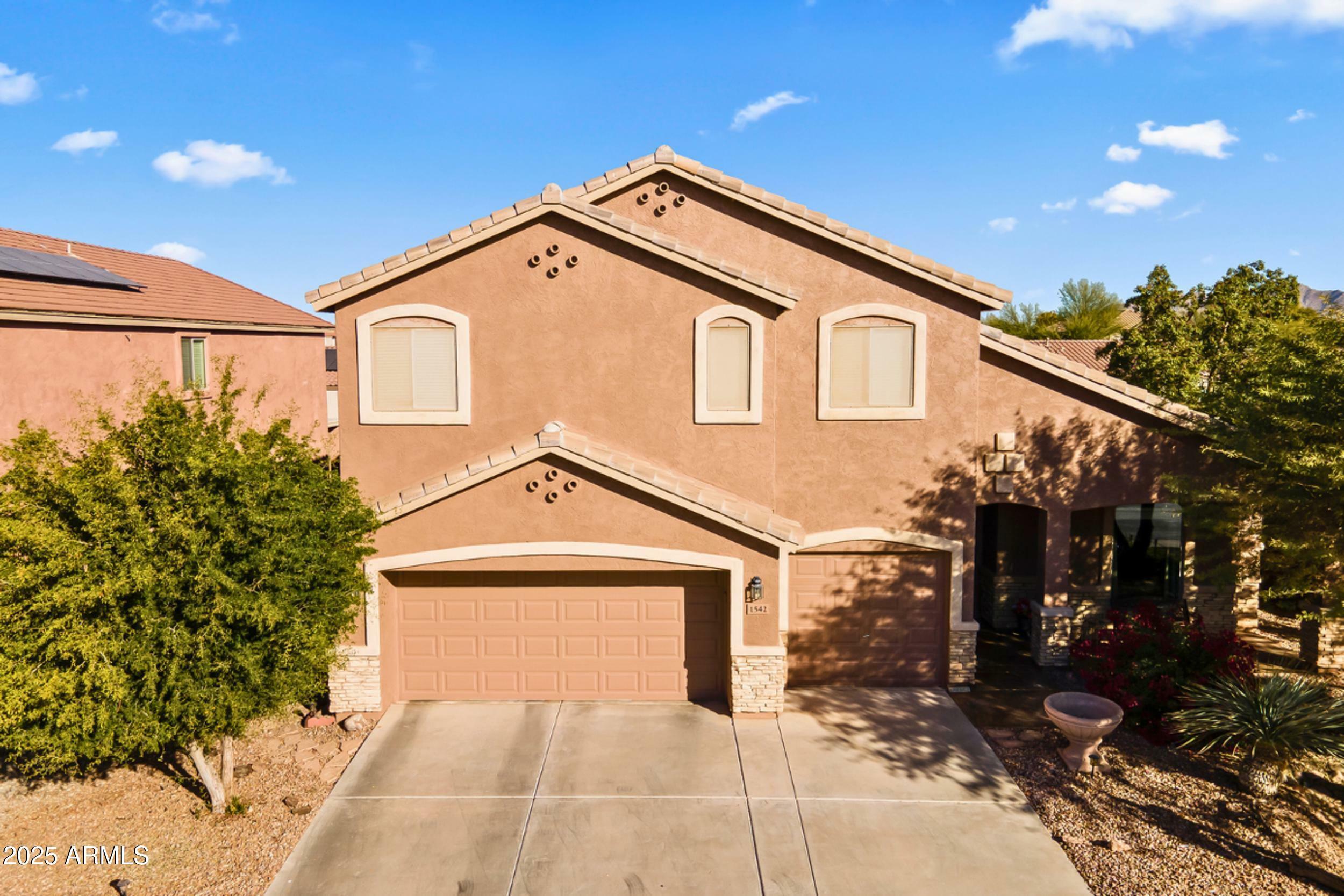 Property Photo:  1542 E Chaparral Place  AZ 85122 