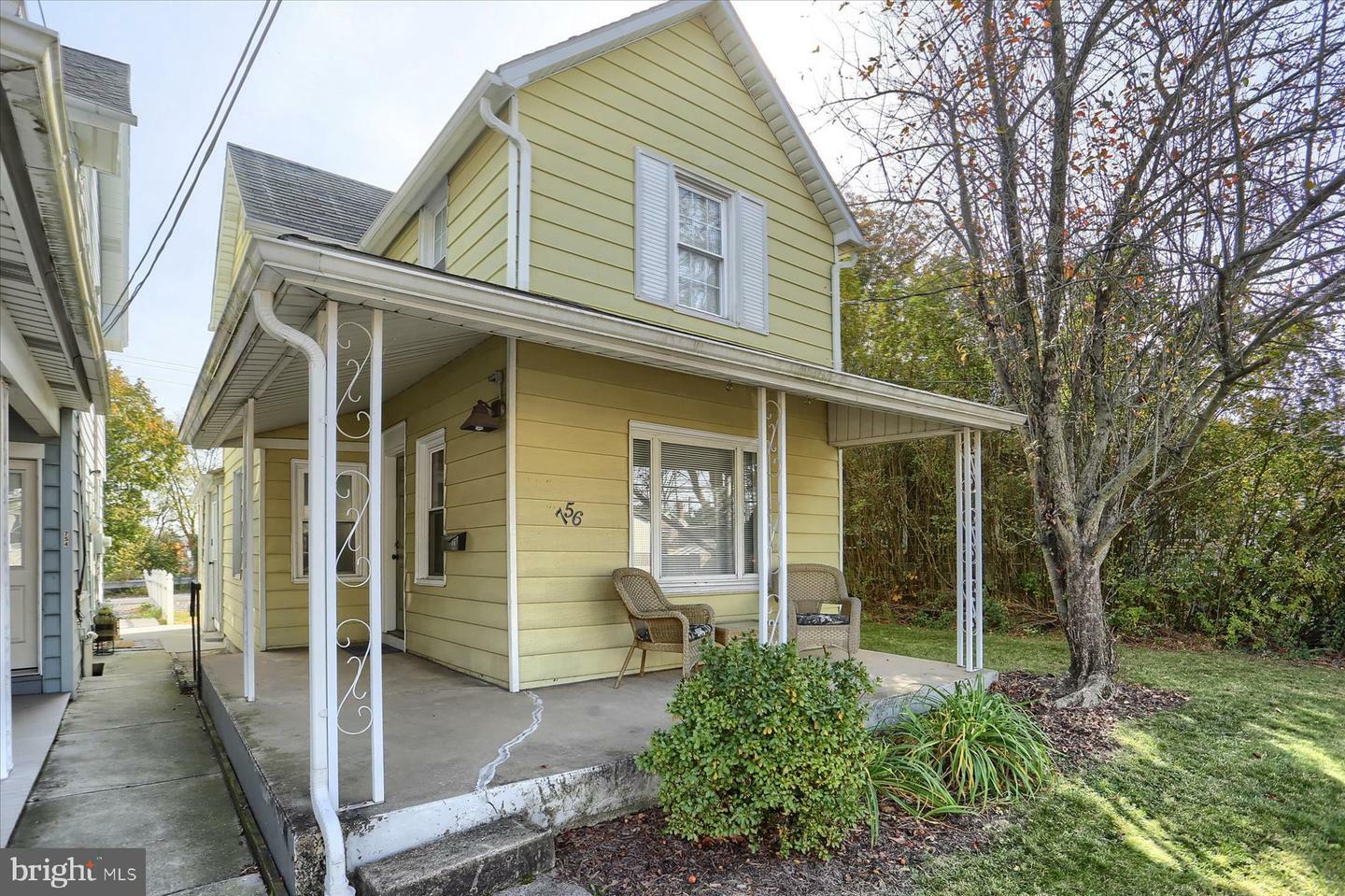 Property Photo:  756 State Street  PA 17043 