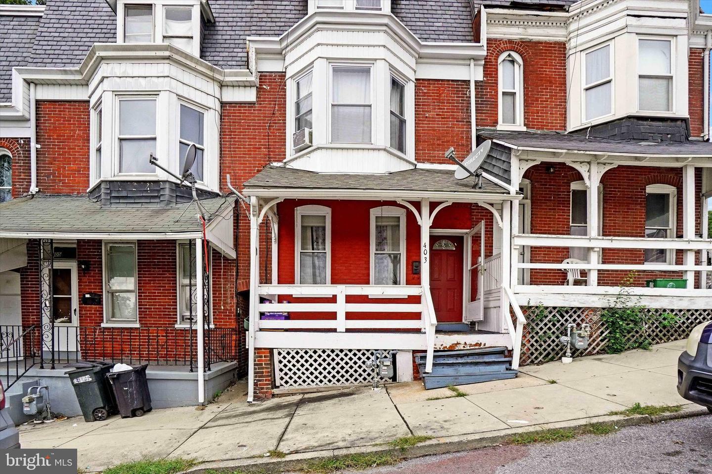 Property Photo:  403 W North Street  PA 17401 