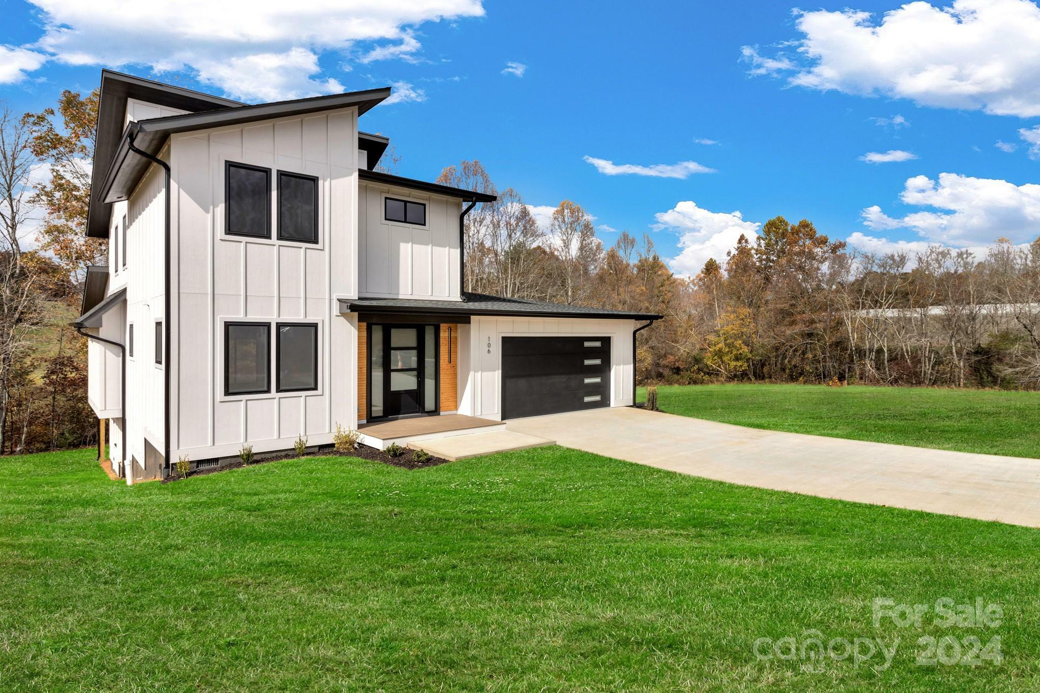 Property Photo:  106 Scott Meadows Drive  NC 28806 