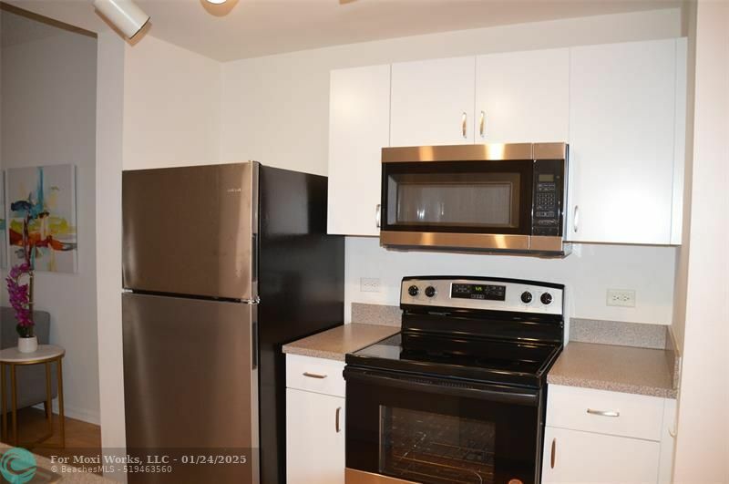 Property Photo:  533 NE 3rd Ave 141  FL 33301 